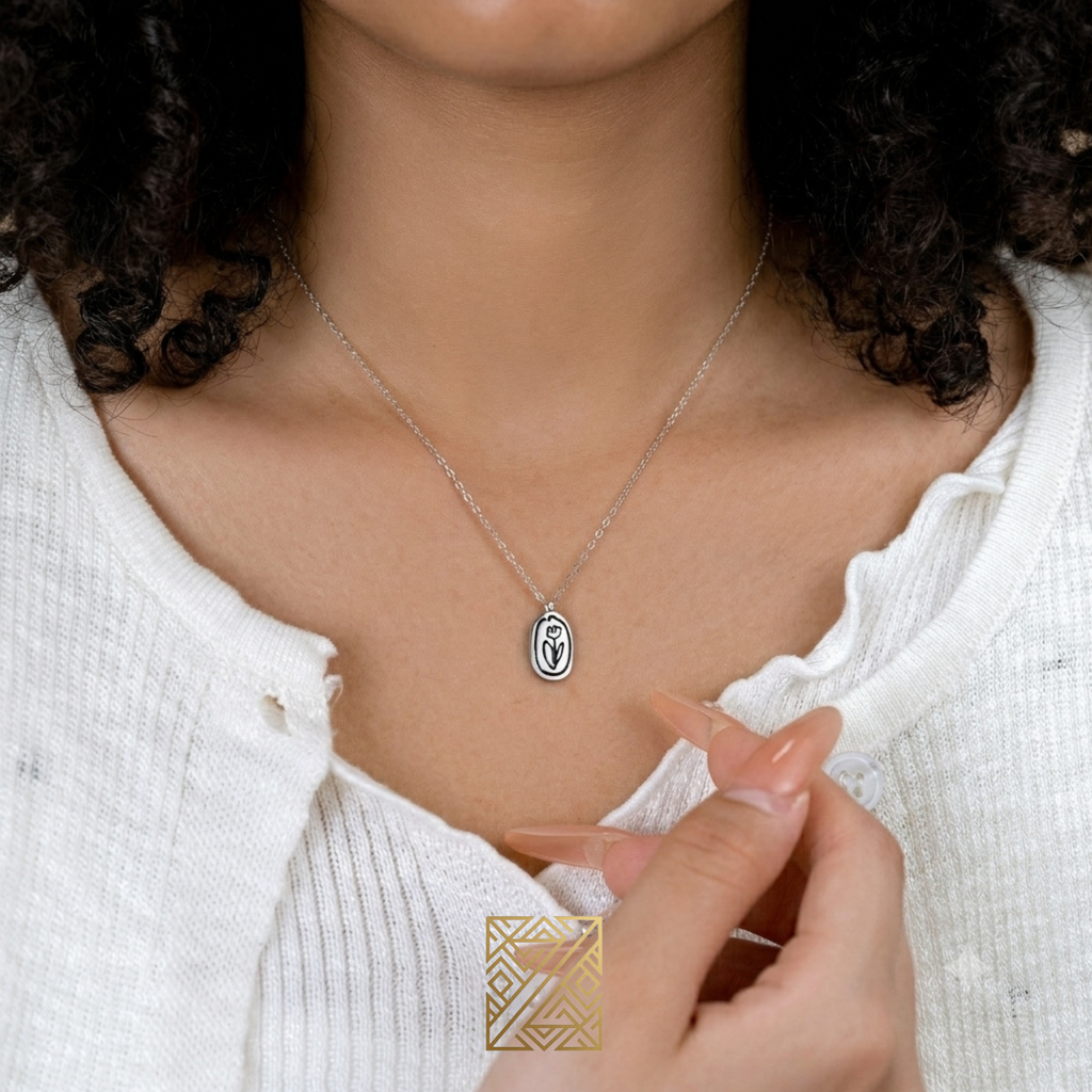 Le Tulia Collier